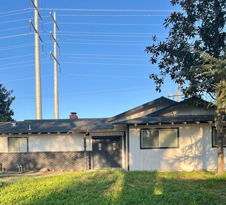 Sequoia Villa Visalia Luaran gambar